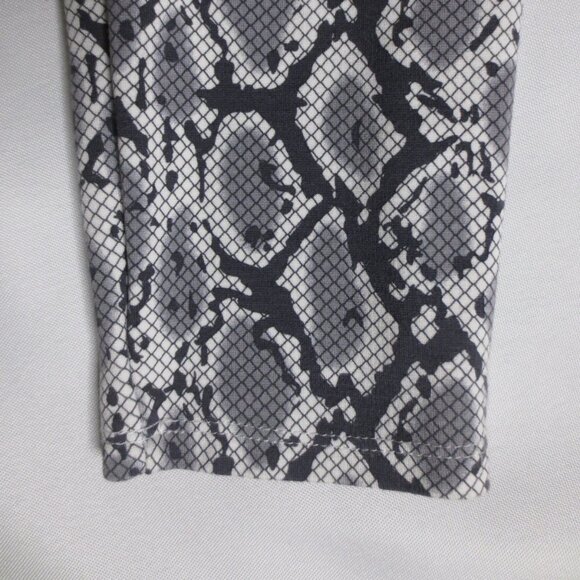 4/$14 GUESS womens PANTS gray YOGA leggings SNAKESKIN active HIGH-RISE SIZE M - Picture 5 of 11